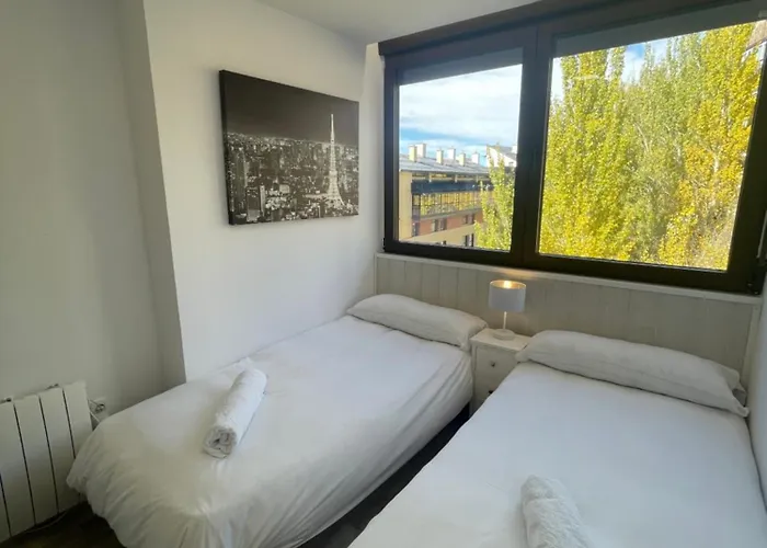 Place 6 Personas Apartment